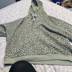 American eagle half zip up hoodie, super soft inside